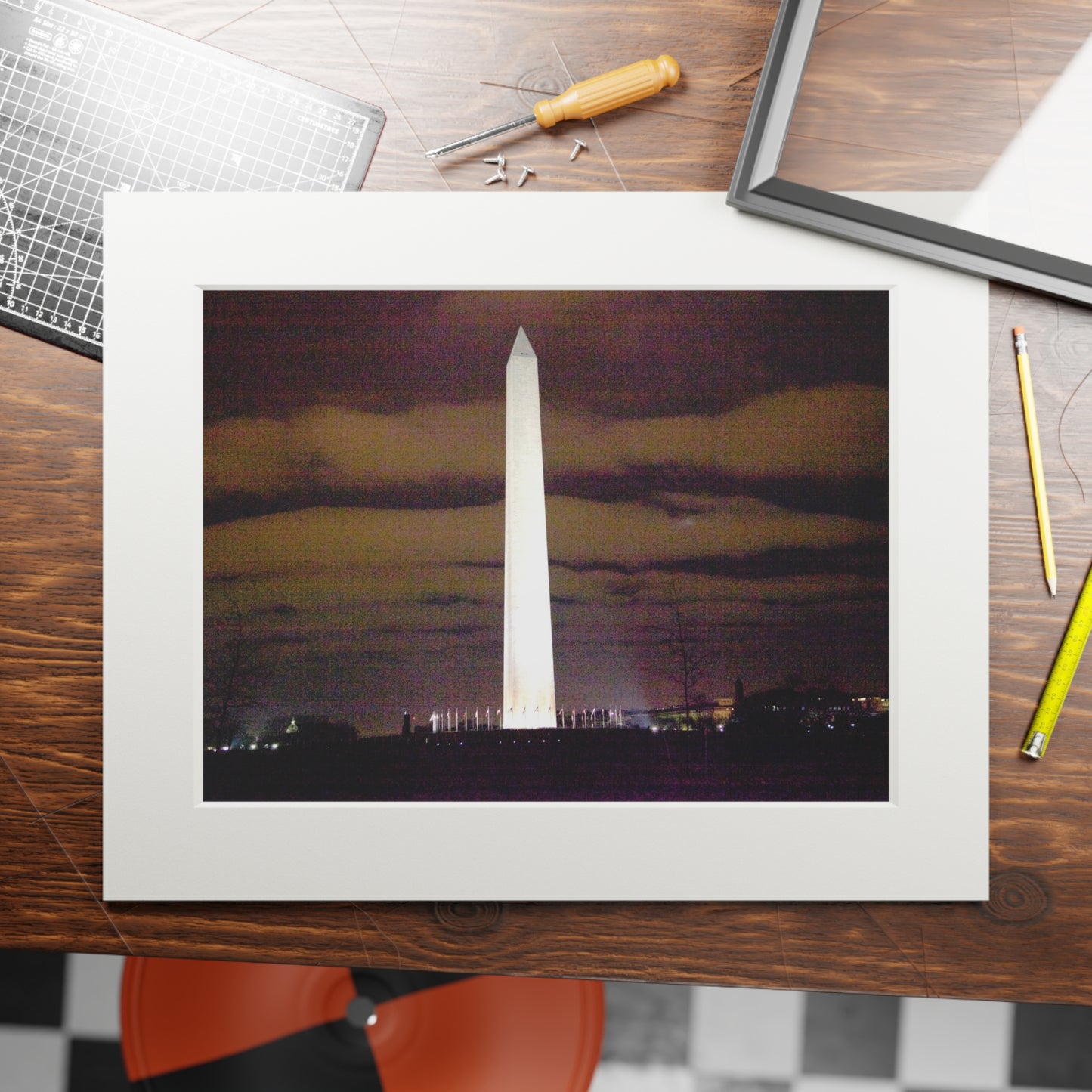 Washington Monument at Night - Fine Art Prints (Passepartout Paper Frame)